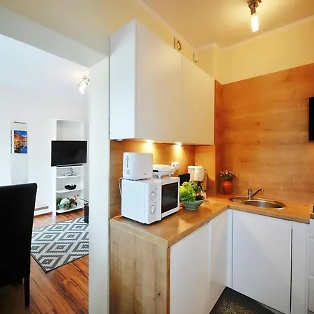 3-room With Balcony, Close To The * أوسترونيه مورسكية