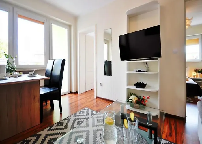 3-room With Balcony, Close To The アパート *