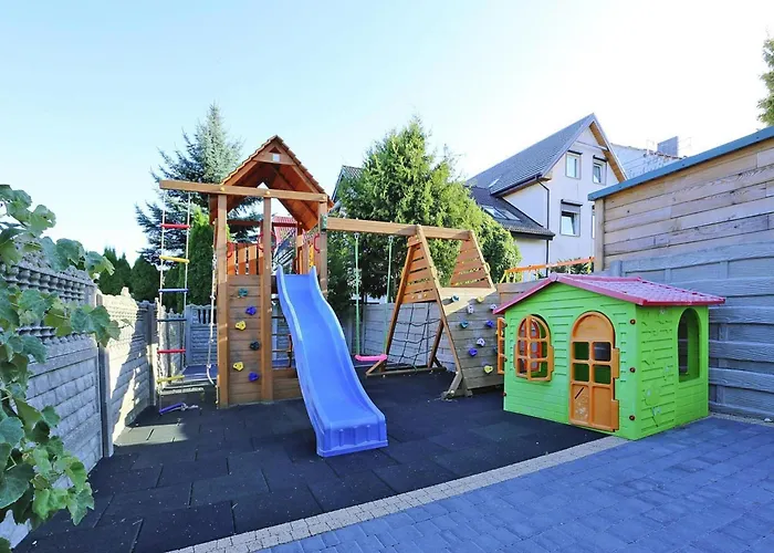 3-room With Balcony, Close To The アパート ウストロニエ・モルスキエ